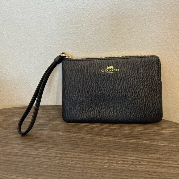 Coach Midnight Navy Blue Crossgrain Leather Corner Zip Wristlet Wallet NWT - Picture 2 of 11